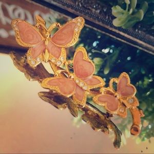 Gold & Peach 🍑 Swirled 3-tier Butterfly Pendant